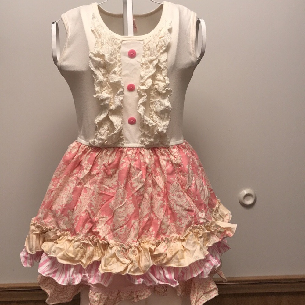 Giggle Moon size 6 "Thrown Room" Set..